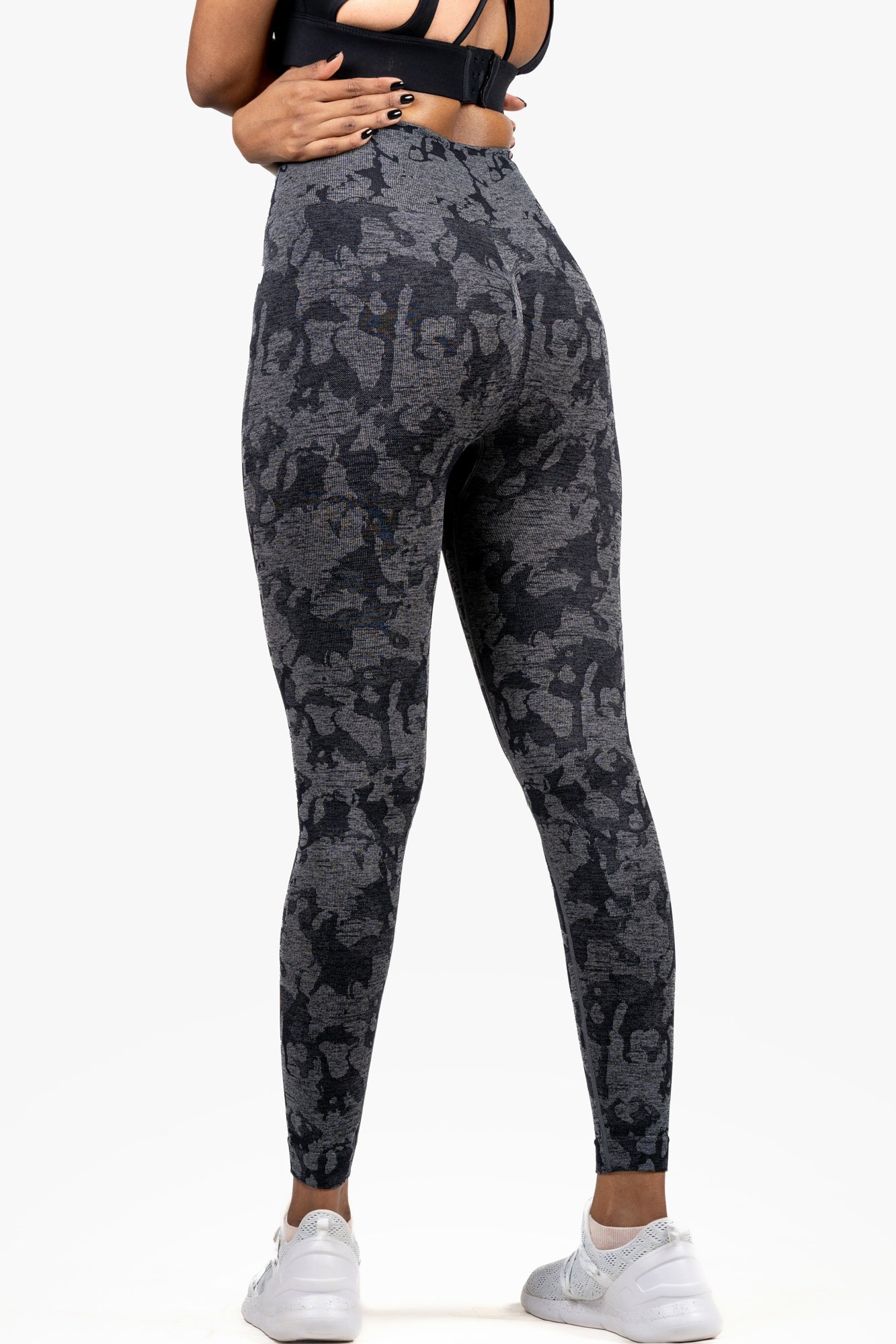 Camo Scrunch Butt Leggings - Pokaba