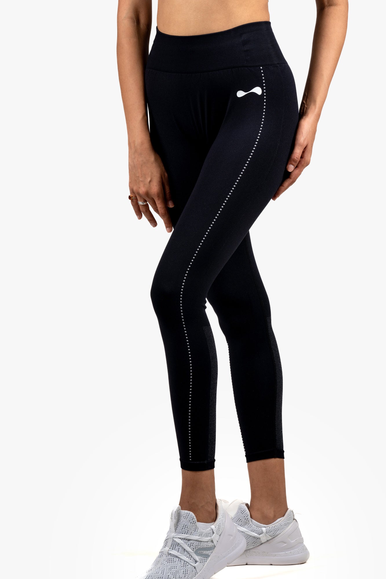 Rise Leggings - Pokaba